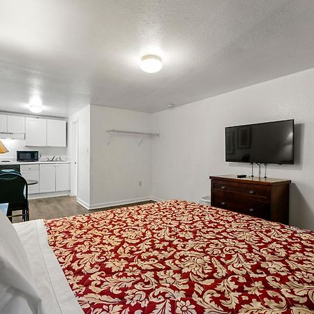 Extended Stay Studios Montgomery Bagian luar foto