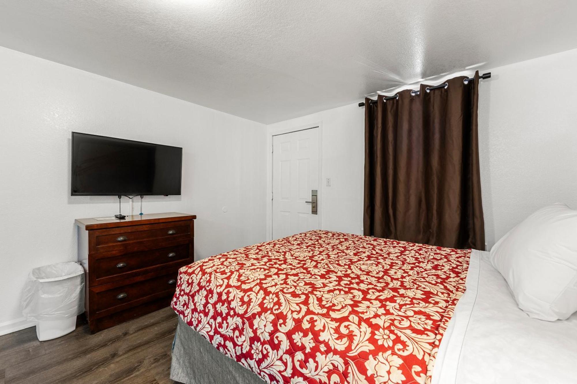 Extended Stay Studios Montgomery Bagian luar foto