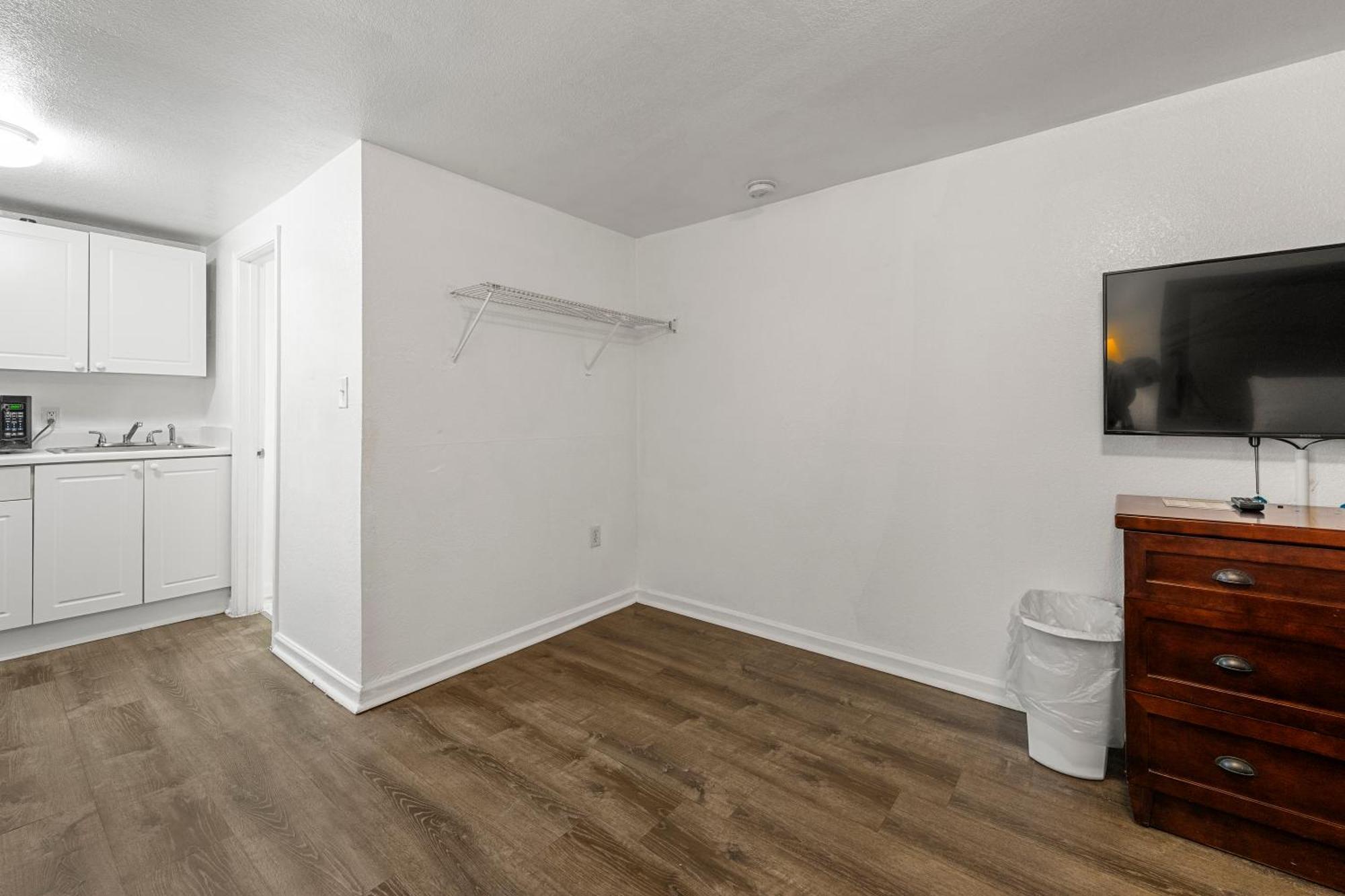 Extended Stay Studios Montgomery Bagian luar foto