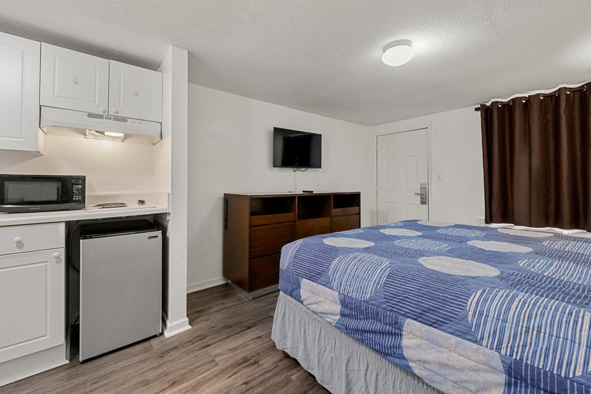 Extended Stay Studios Montgomery Bagian luar foto