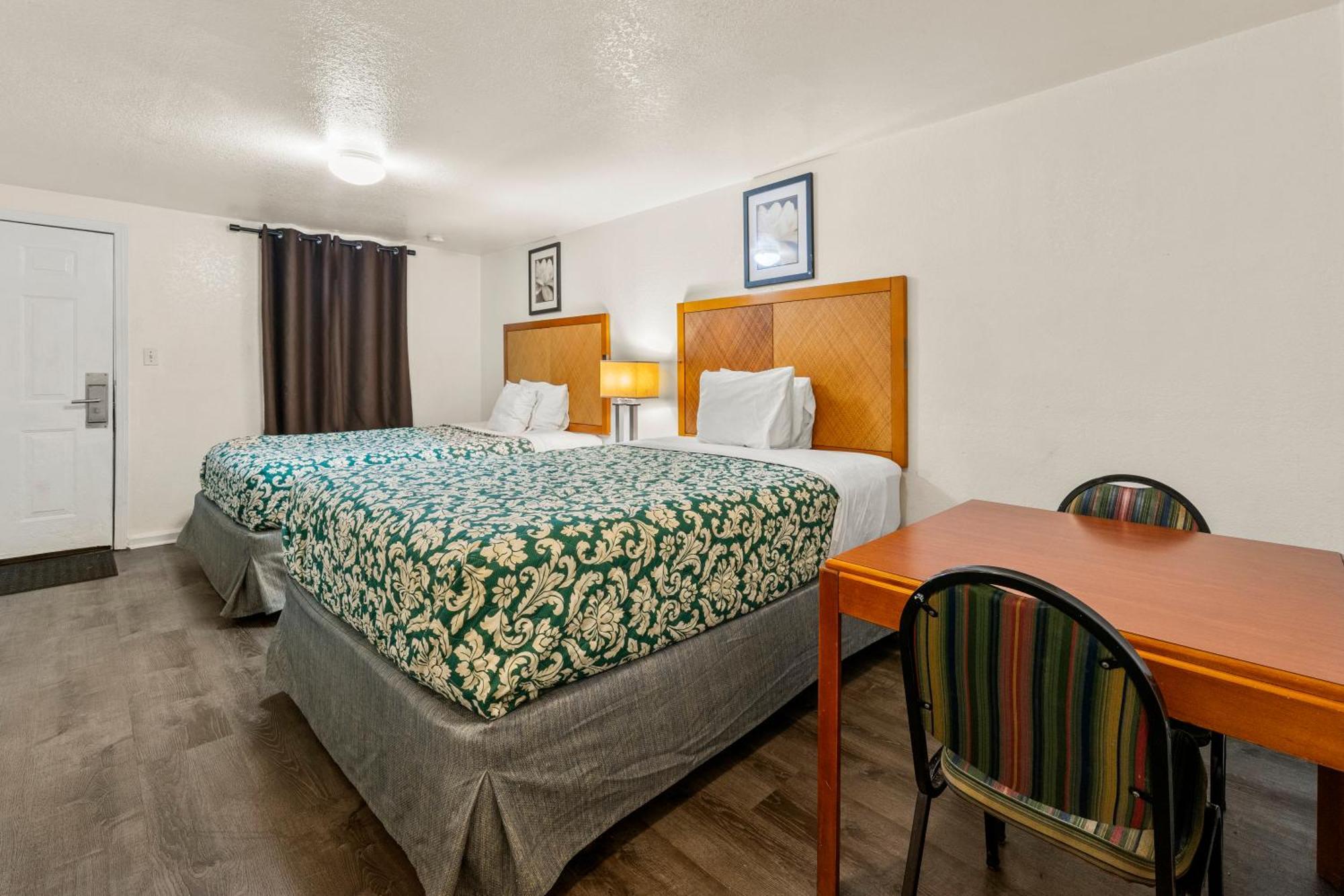 Extended Stay Studios Montgomery Bagian luar foto