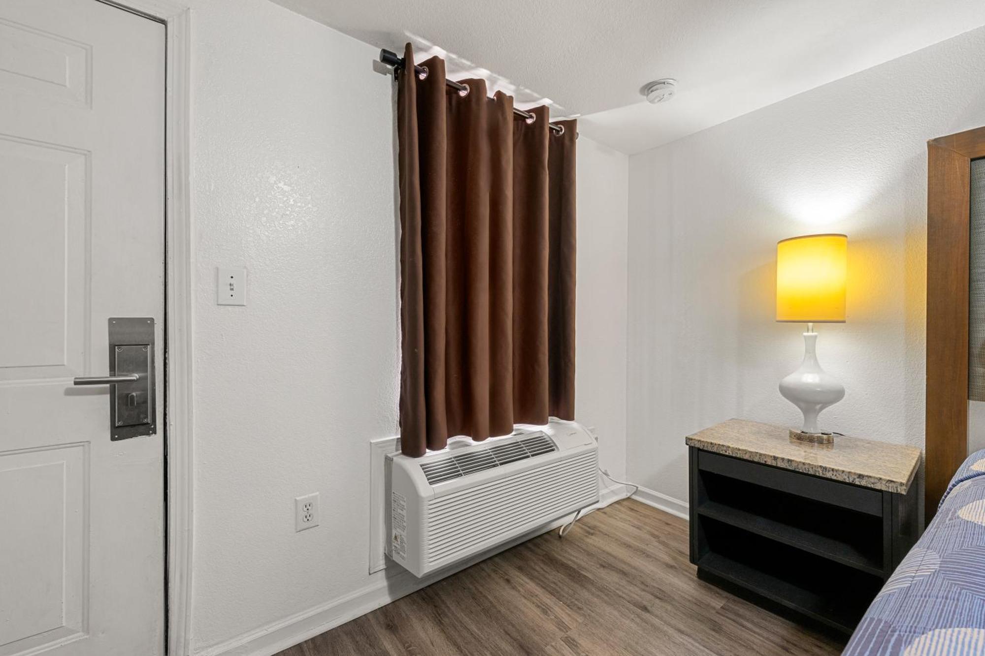 Extended Stay Studios Montgomery Bagian luar foto