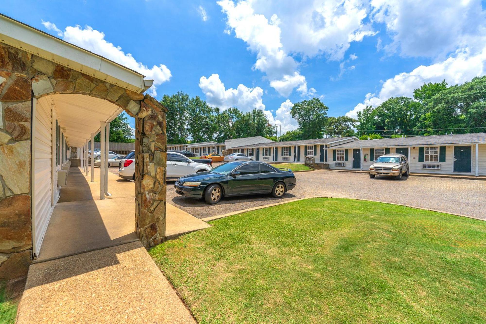 Extended Stay Studios Montgomery Bagian luar foto