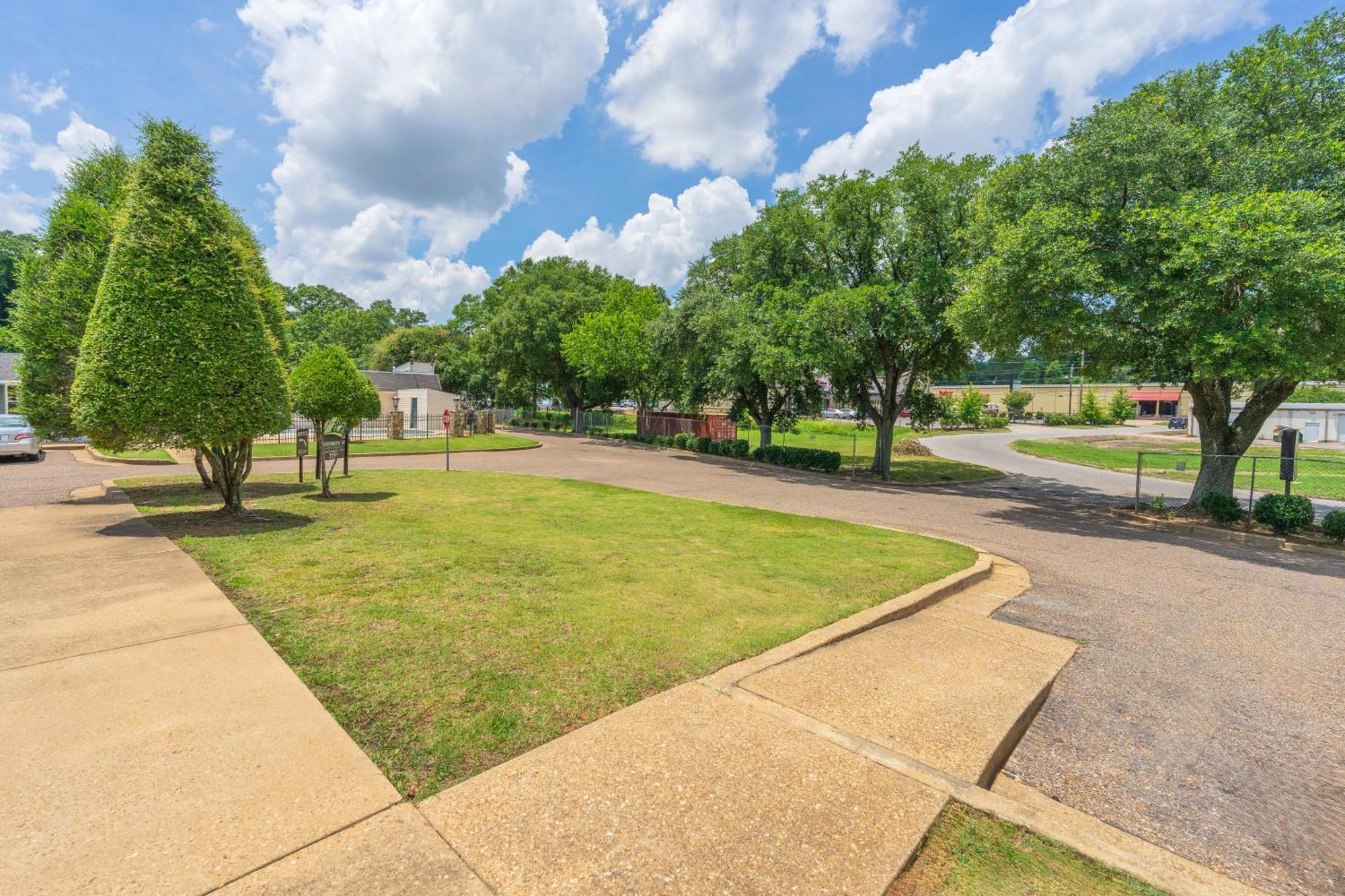 Extended Stay Studios Montgomery Bagian luar foto